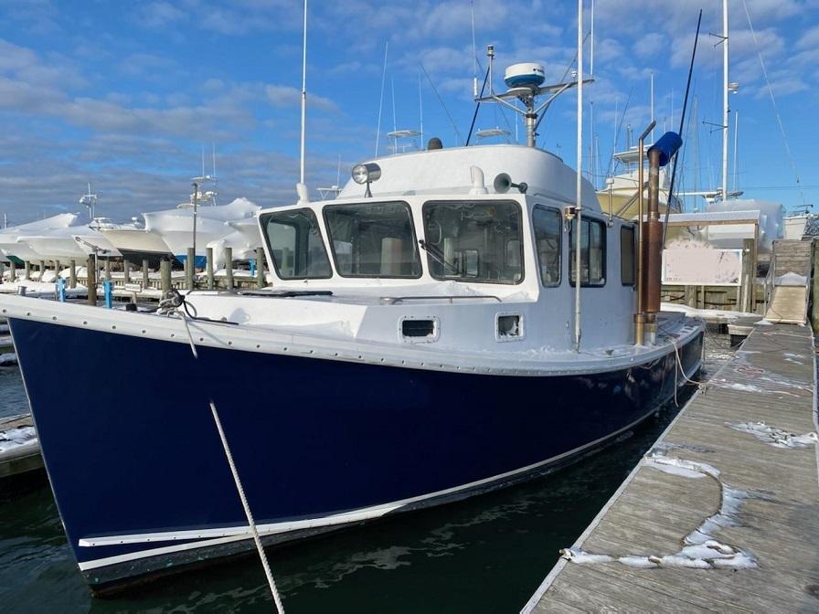Used BHM 32' Flye Point 32 For Sale In Connecticut United, 40% OFF