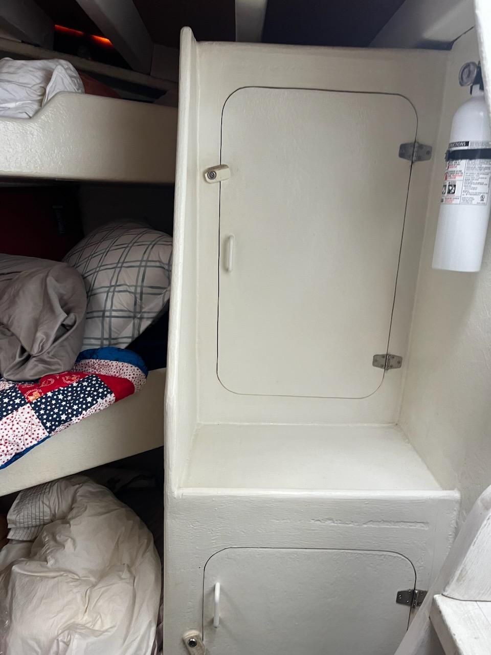 43' Daniels Head Novi Lobster Boat 2004 Cummins 405 HP Midcoast