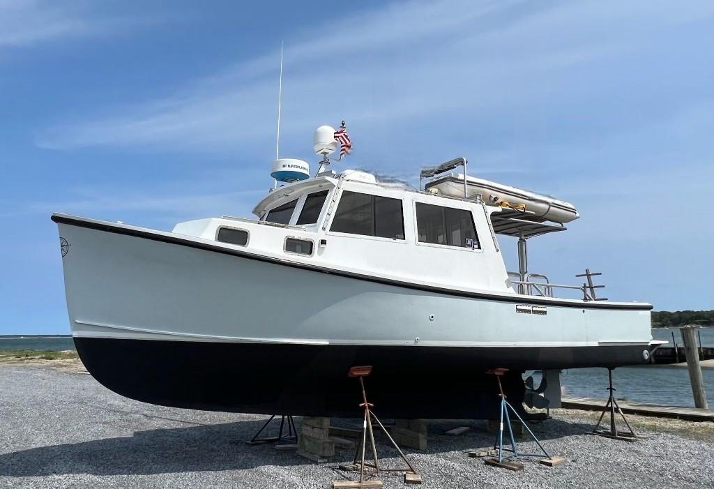 32' BHM 1988 Dive Charter Tuna Sportfish - Offers Encouraged