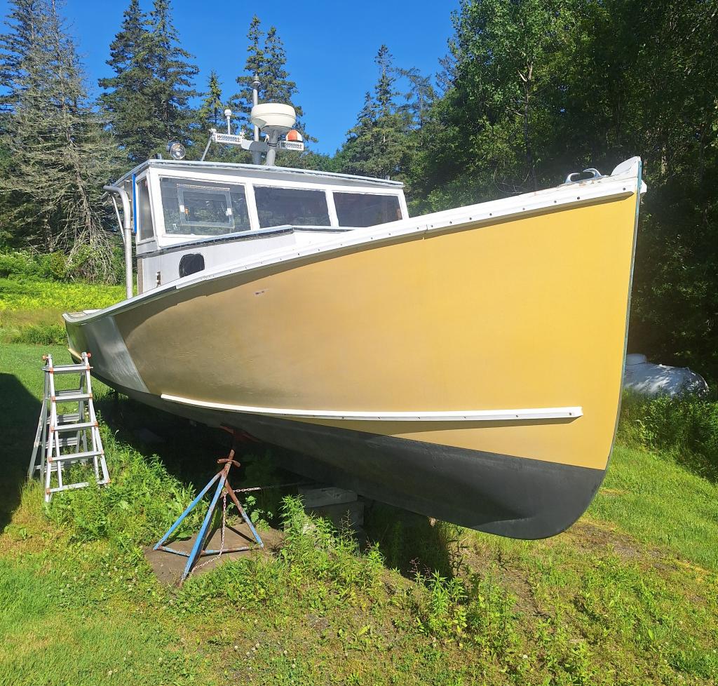 33' Young Brothers 1982 Lobster Boat For Sale - John Deere 265 HP