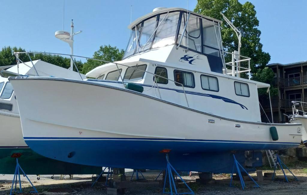 40' Northshore 2004 Downeast Cruiser For Sale - Yanmar 440 HP