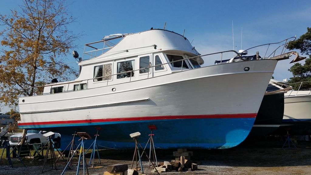 40' Marine Trader 1977 Trawler Cruiser For Sale - Ford Lehman 120 HP