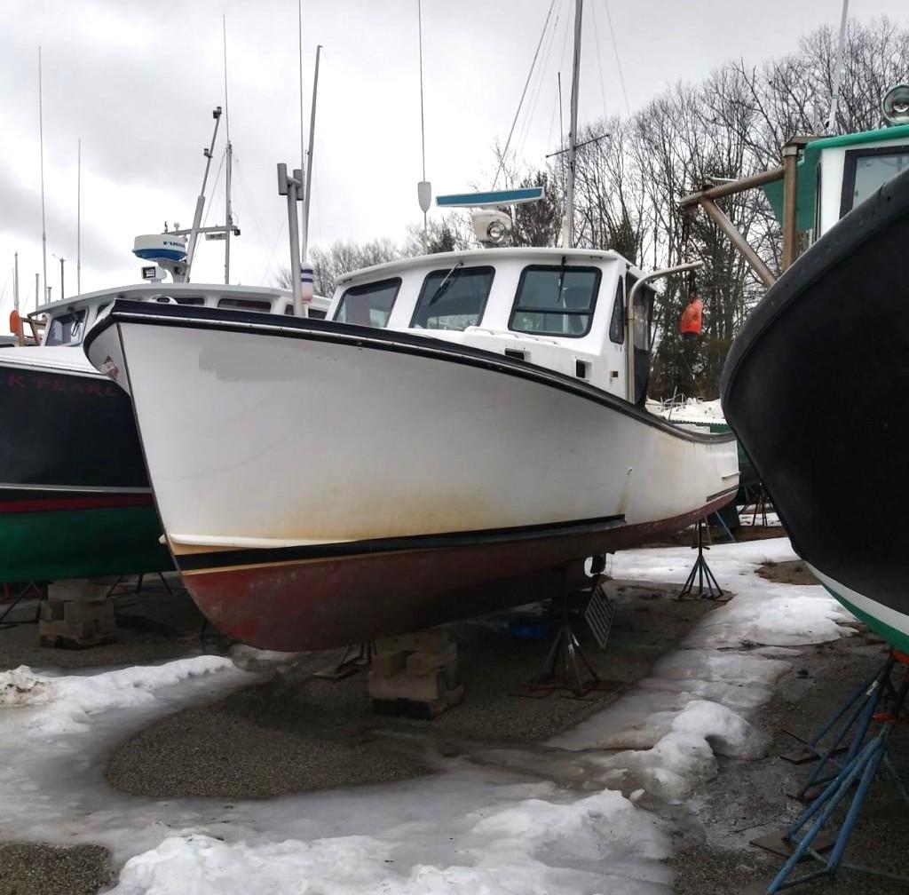 32' MDI 1995 Lobster Boat For Sale - Iveco 495 HP - Price Reduced