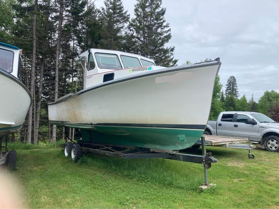 28' AJ Lobster Boat 1998 For Sale - Cummins 480 HP