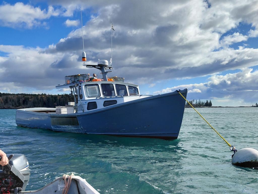 38' Poland 1997 Lobster Boat For Sale - John Deere 375 HP