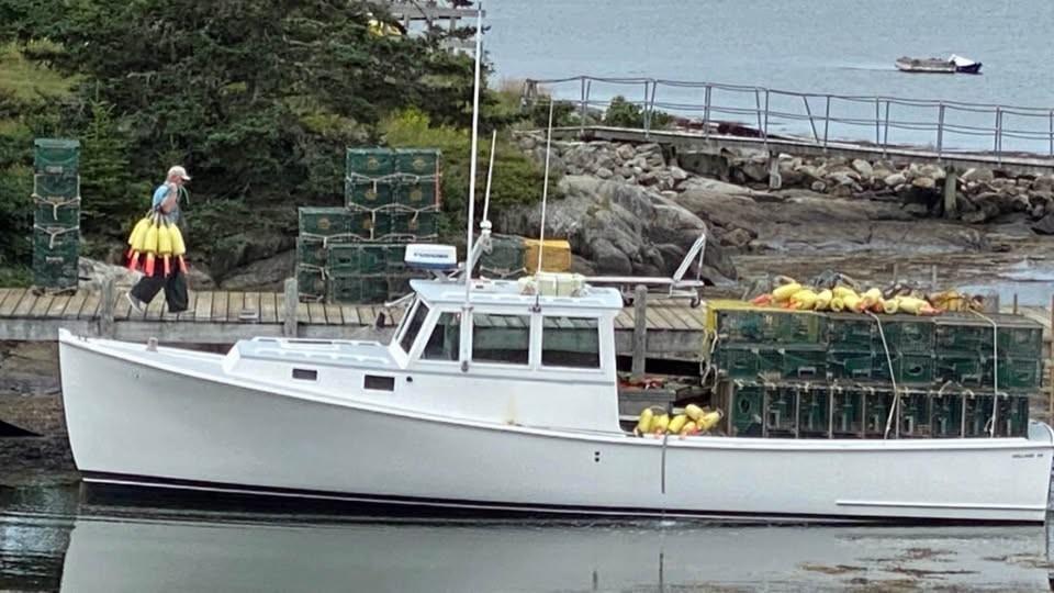 38' Holland Lobster Boat 2000 For Sale - John Deere 375 HP