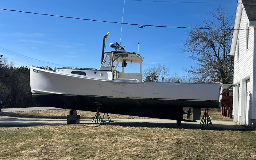 30' Holland Lobster Boat 1980 For Sale - Cummins 210 HP
