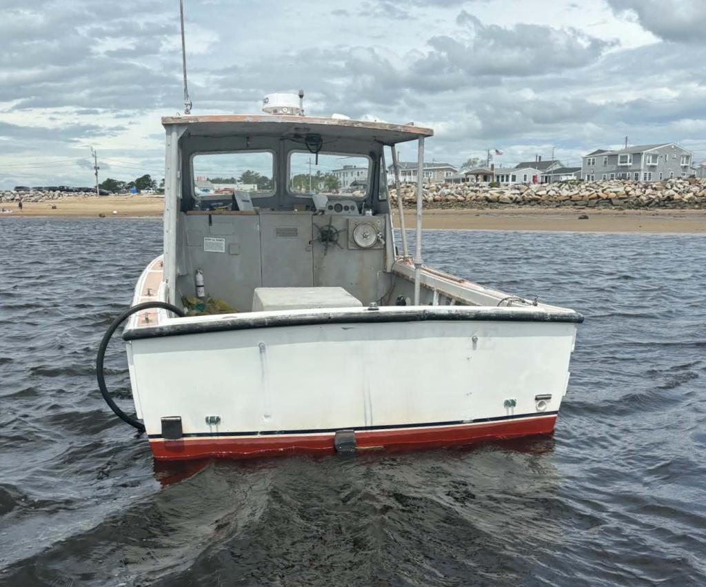 26' Nauset Lobster Boat 1998 For Sale - 350 HP Mercruiser