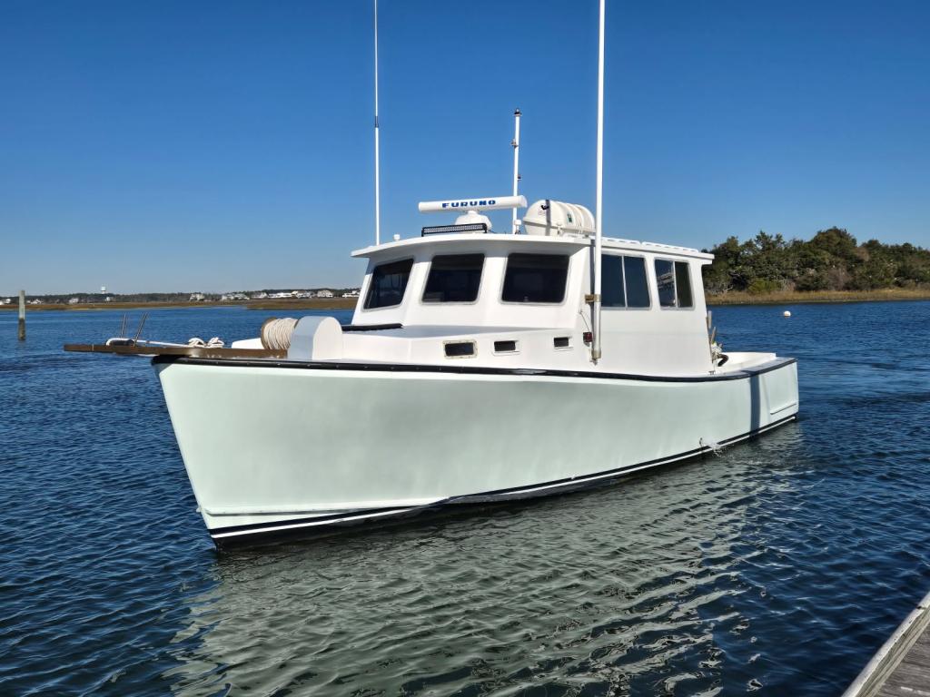 37' MDI Downeast Sportfish 1995 For Sale - CAT 708 HP