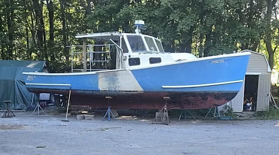 35' Bruno Lobster Boat 1993 For Sale - CAT 425 HP