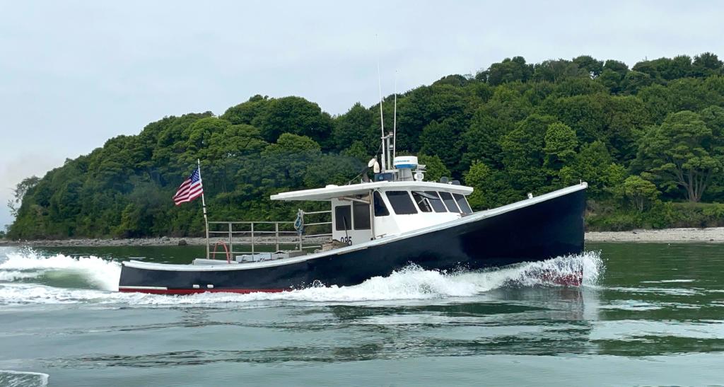42' Novi Lobster Boat 1995 For Sale - Cat 210 HP